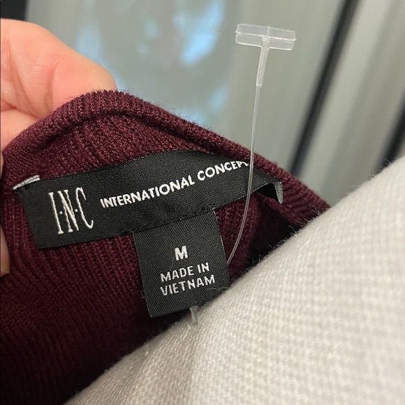 New With Tags…Maroon/Burgandy I.N.C. International Concepts…Sweater Dress - Picture 6 of 7